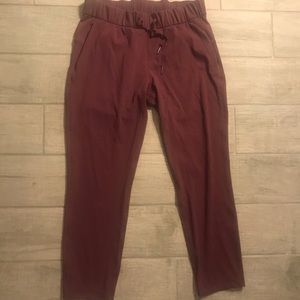 Lululemon on the Fly 7/8 pants